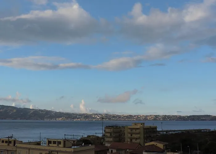 Art&music 3* Villa San Giovanni