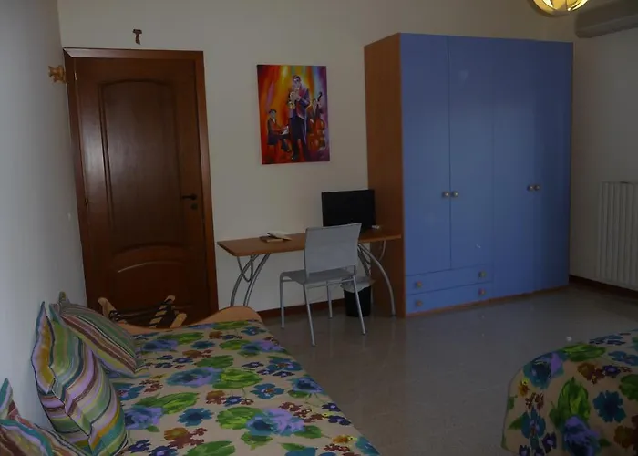 Art & Music 3* Villa San Giovanni