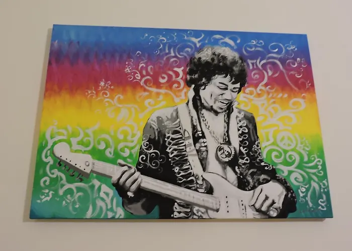 Alojamento de Acomodação e Pequeno-almoço Art & Music 3*